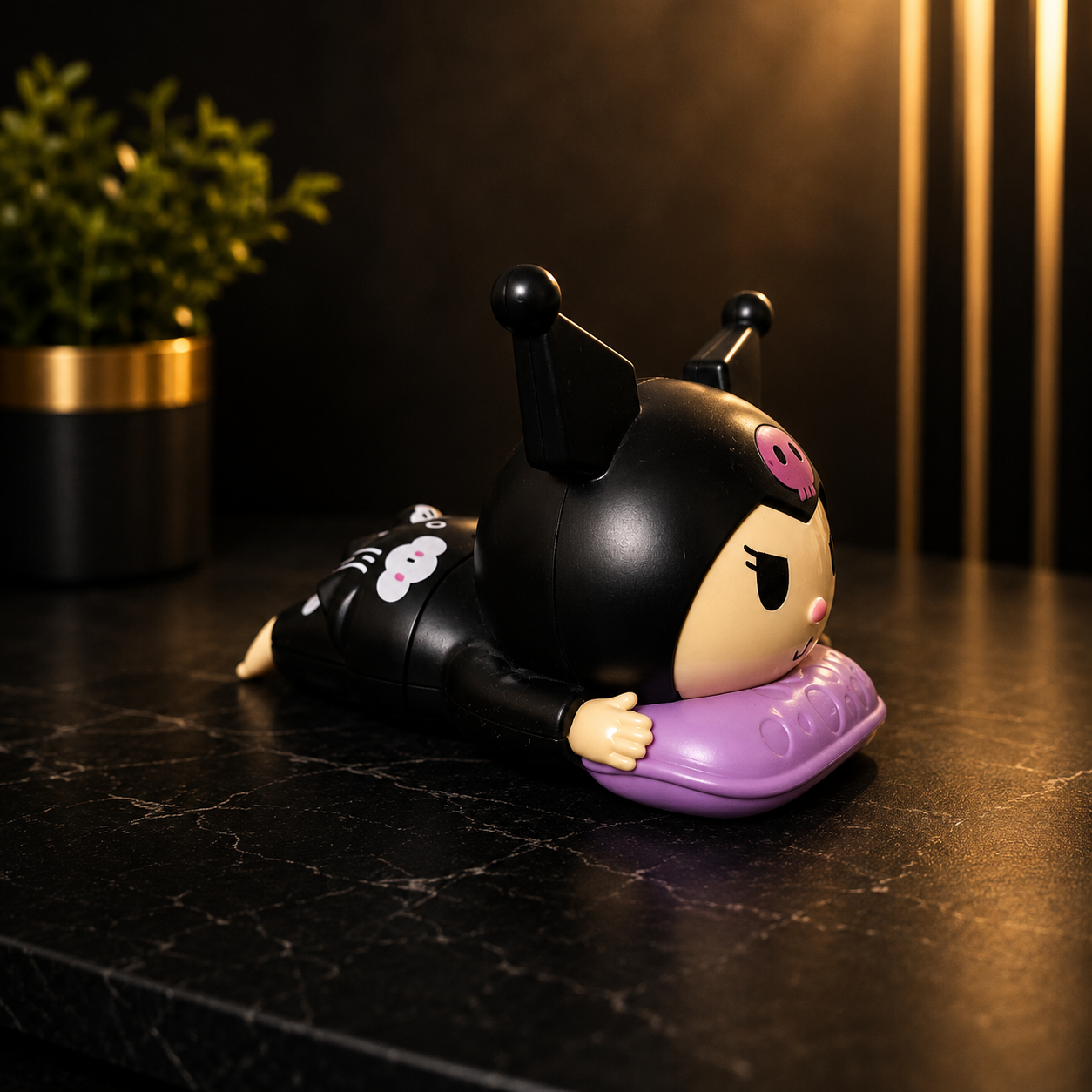 Crawling Kuromi Toy